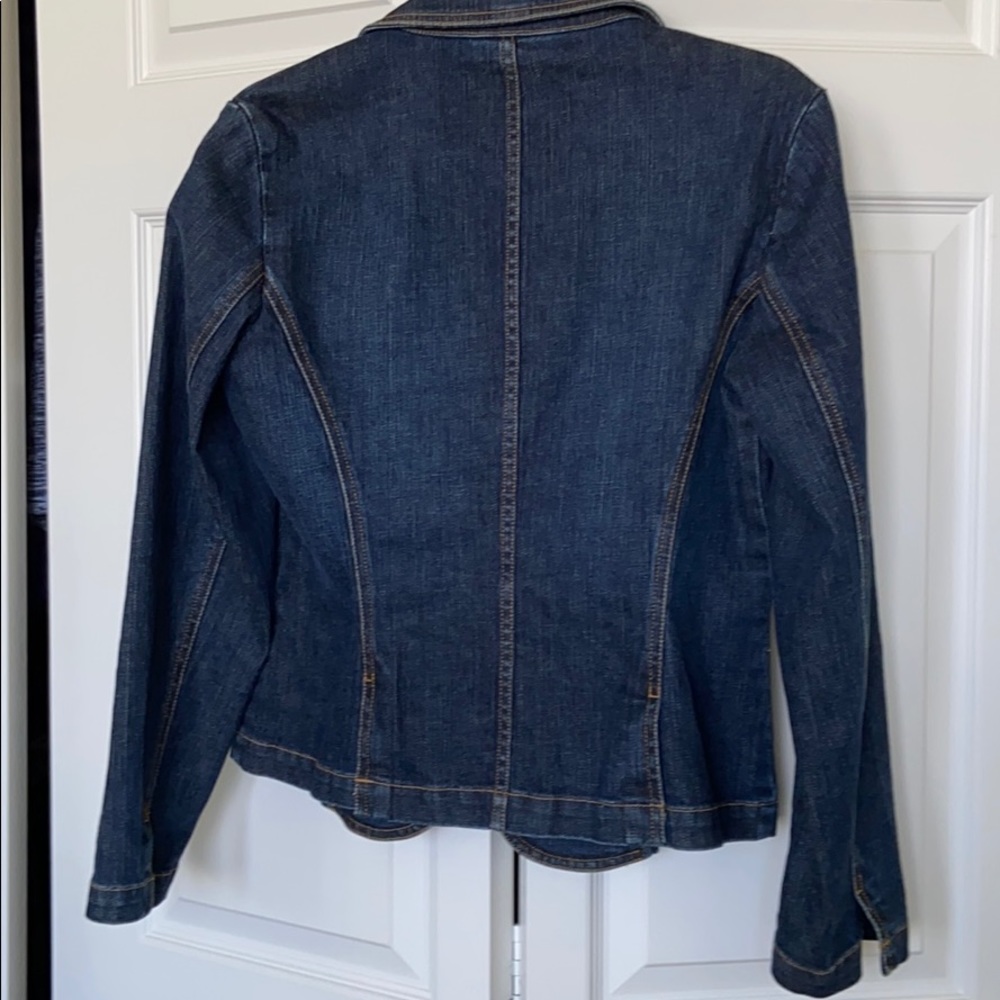 Jean jacket - Picture 5 of 8